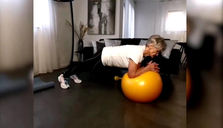 81 ఏళ్ల బామ్మ‌.. ఇప్పుడు టిక్‌టాక్‌ స్టార్‌