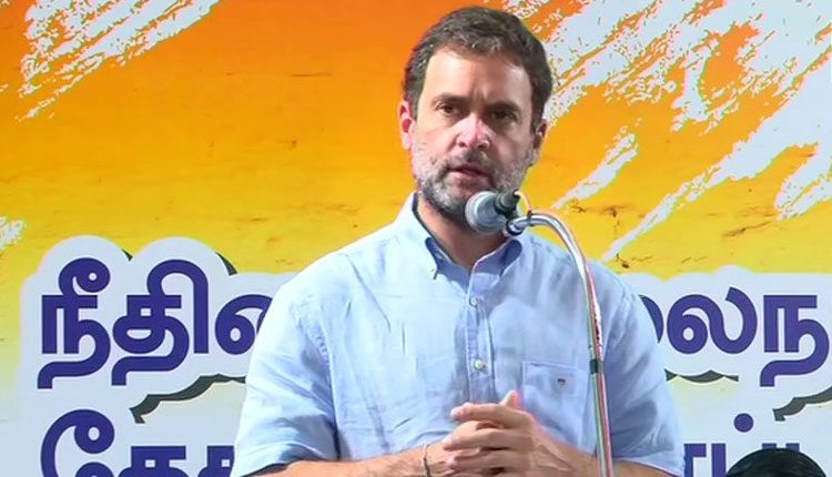 ప్ర‌ధాని మోదీ పేద‌ల‌కు పనికిరానివాడు: రాహుల్‌గాంధీ