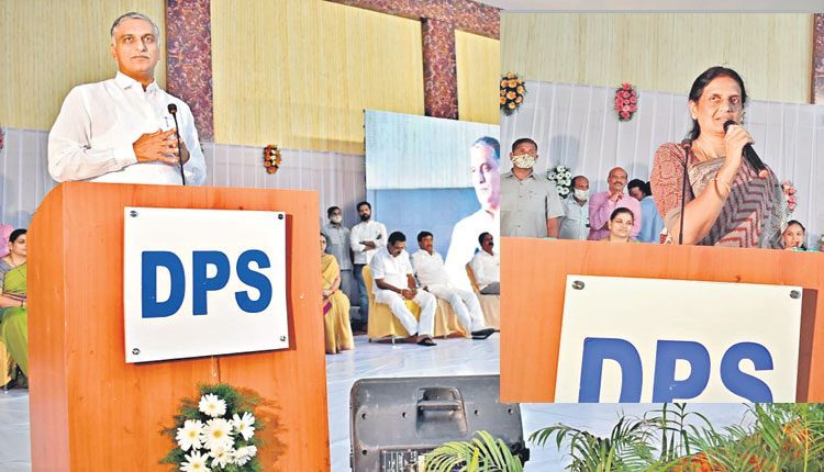 దేశానికే తెలంగాణ దిక్సూచి