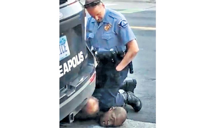 ఫ్లాయిడ్‌ కుటుంబానికి రూ.196 కోట్ల నష్టపరిహారం