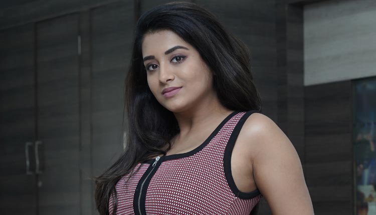 ప్రియాంకచోప్రా స్ఫూర్తితో..