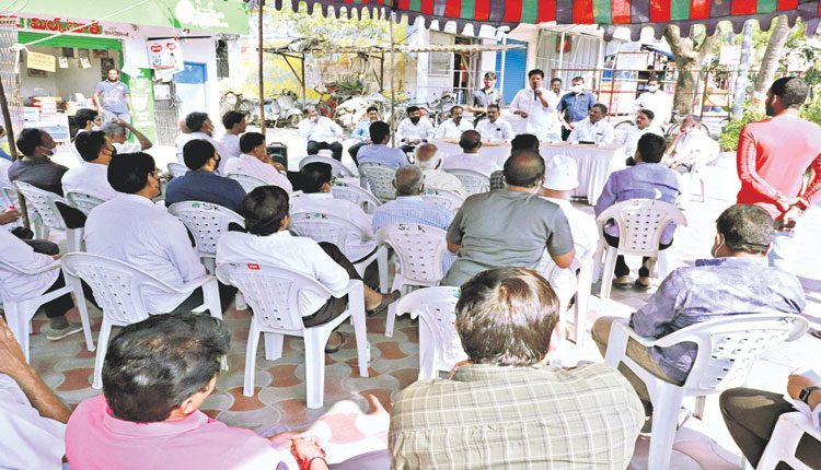 రాష్ట్రానికి బీజేపీ చేసిందేమీ లేదు..?