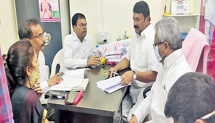 విశ్వసించి ఓటెయ్యండి