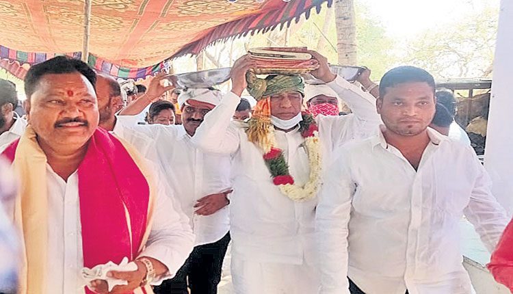 వైభవంగా వేంకటేశ్వర స్వామి కల్యాణం