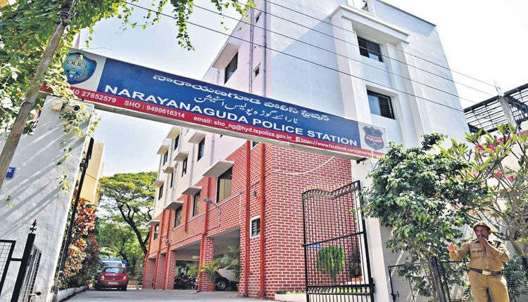 మాయమైపోతున్నారు…