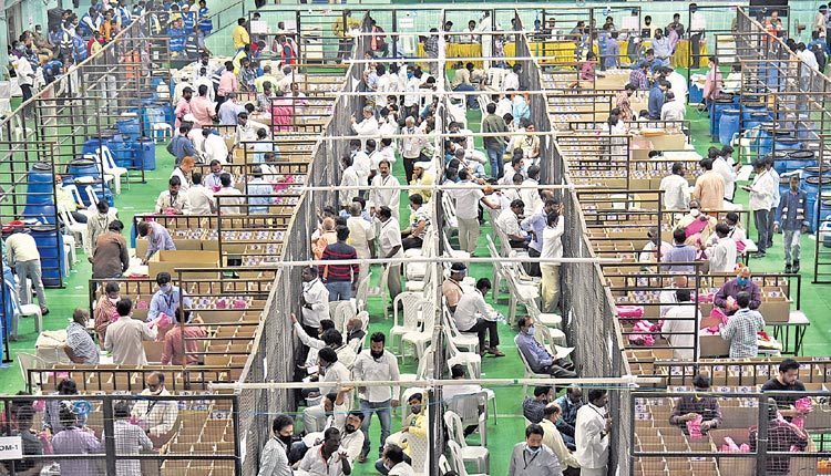 తొలిరౌండ్లో పల్లాకు ఆధిక్యం