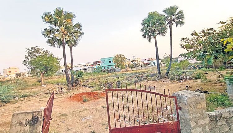 మున్సిపాలిటీల్లో వేర్వేరుగా మార్కెట్లు