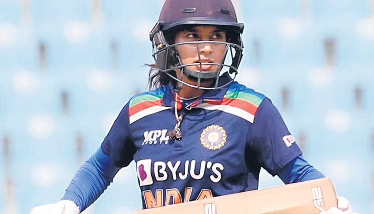 మిథాలీ @ 7000