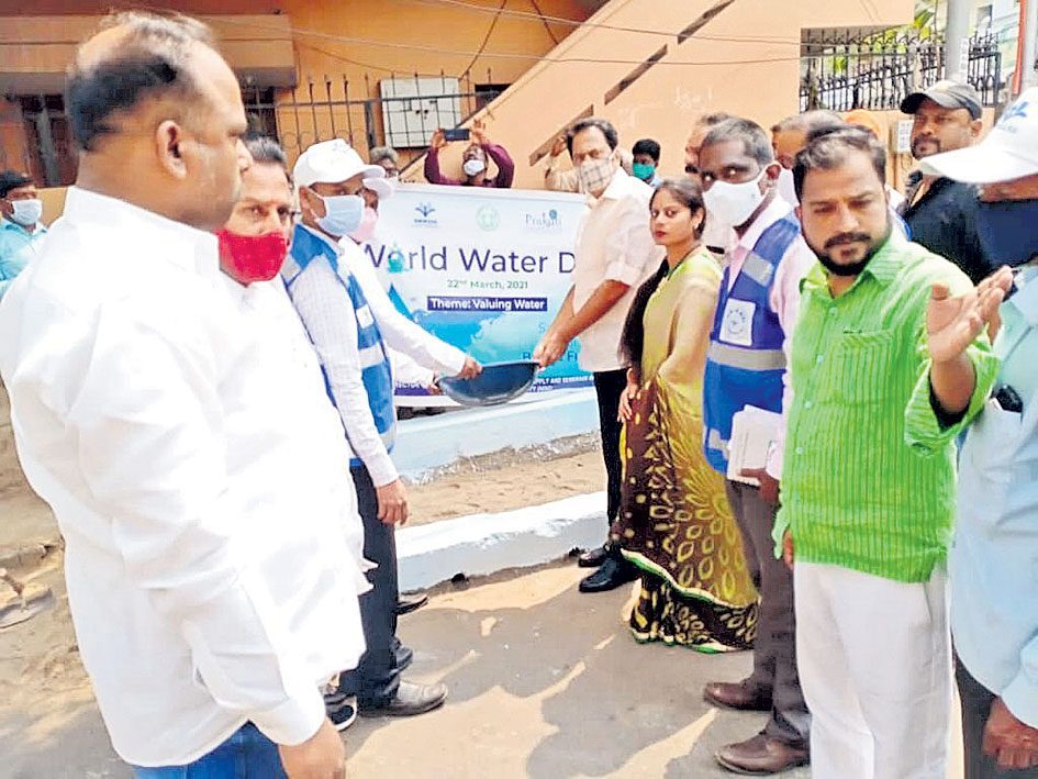 ఇంకుడు గుంతలు భవిష్యత్‌ తరాలకు భరోసా