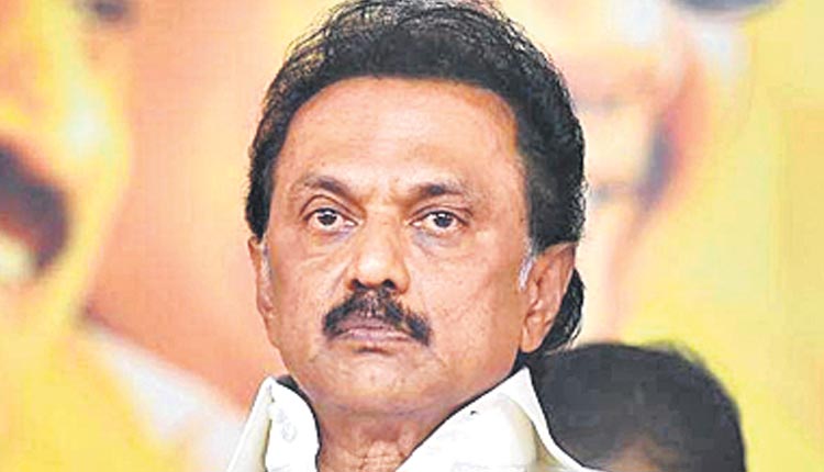 అధినేతల నామినేషన్లు