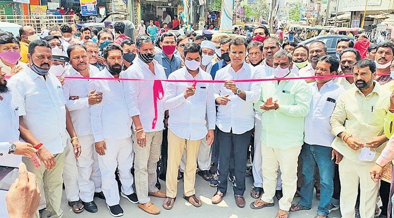 మౌలిక వసతుల కల్పనకు ప్రభుత్వం కృషి