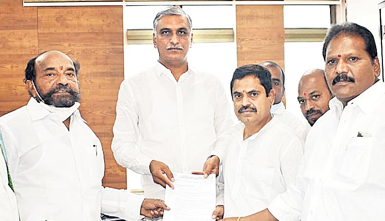 బీసీలకు 10 వేల కోట్లు కేటాయించండి