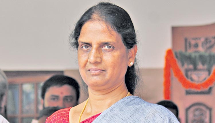 పీవీ బిడ్డను గెలిపించండి