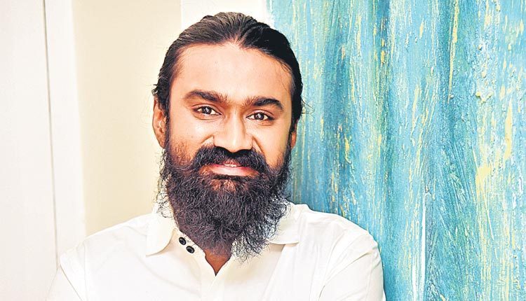 అమ్మ మాట  కోసం ఎదురుచూస్తున్నా