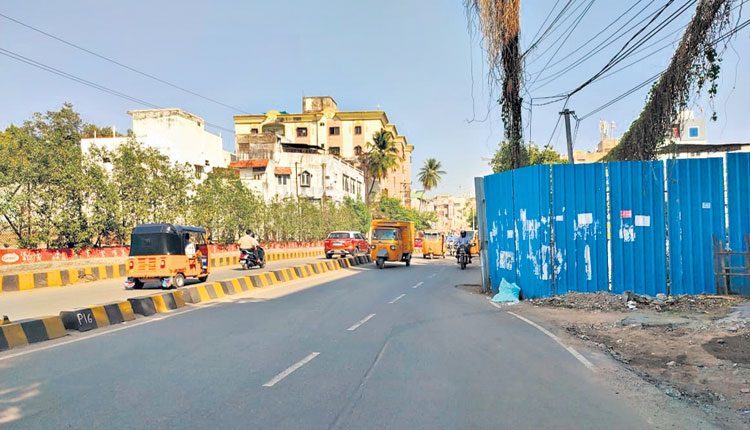 ఇందిరాపార్కు మార్గంలో.. ట్రాఫిక్‌ ఇబ్బందులకు చెక్‌