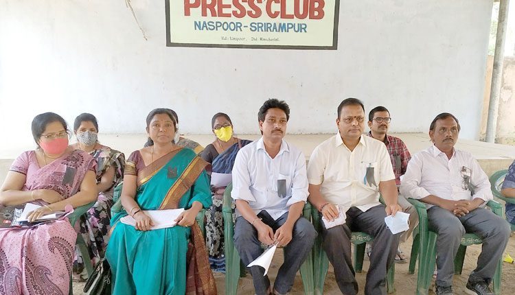 బాధ్యులపై చర్యలు తీసుకోవాలి