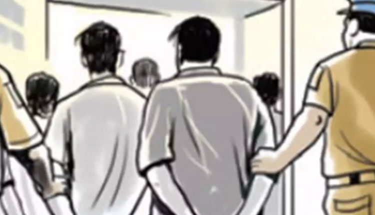 మేడ్చల్‌లో అంతర్రాష్ట్ర దొంగల ముఠా అరెస్టు