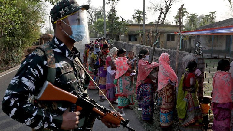 బెంగాల్ ఎన్నిక‌లు.. బీజేపీ కార్య‌క‌ర్త హ‌త్య‌