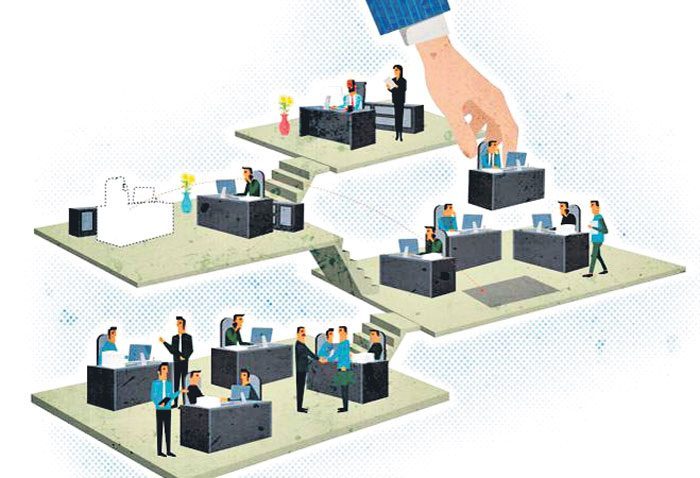 బ్యూరోక్రసీలో భారీ ప్రక్షాళన