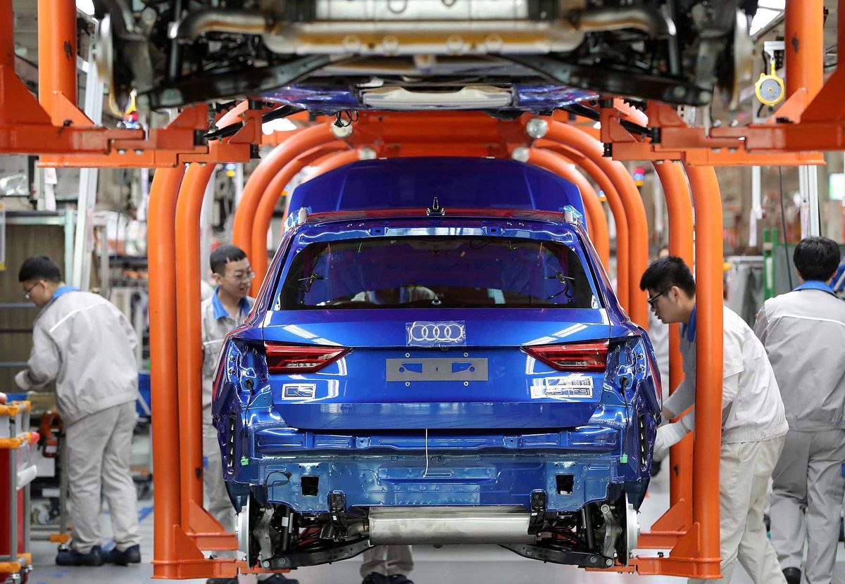 మోటార్ ఫీల్డ్‌కు జంట స‌వాళ్లు: కండ‌క్ట‌ర్ల కొర‌త+చిప్‌ల ధ‌ర‌లు పైపైకి..!!