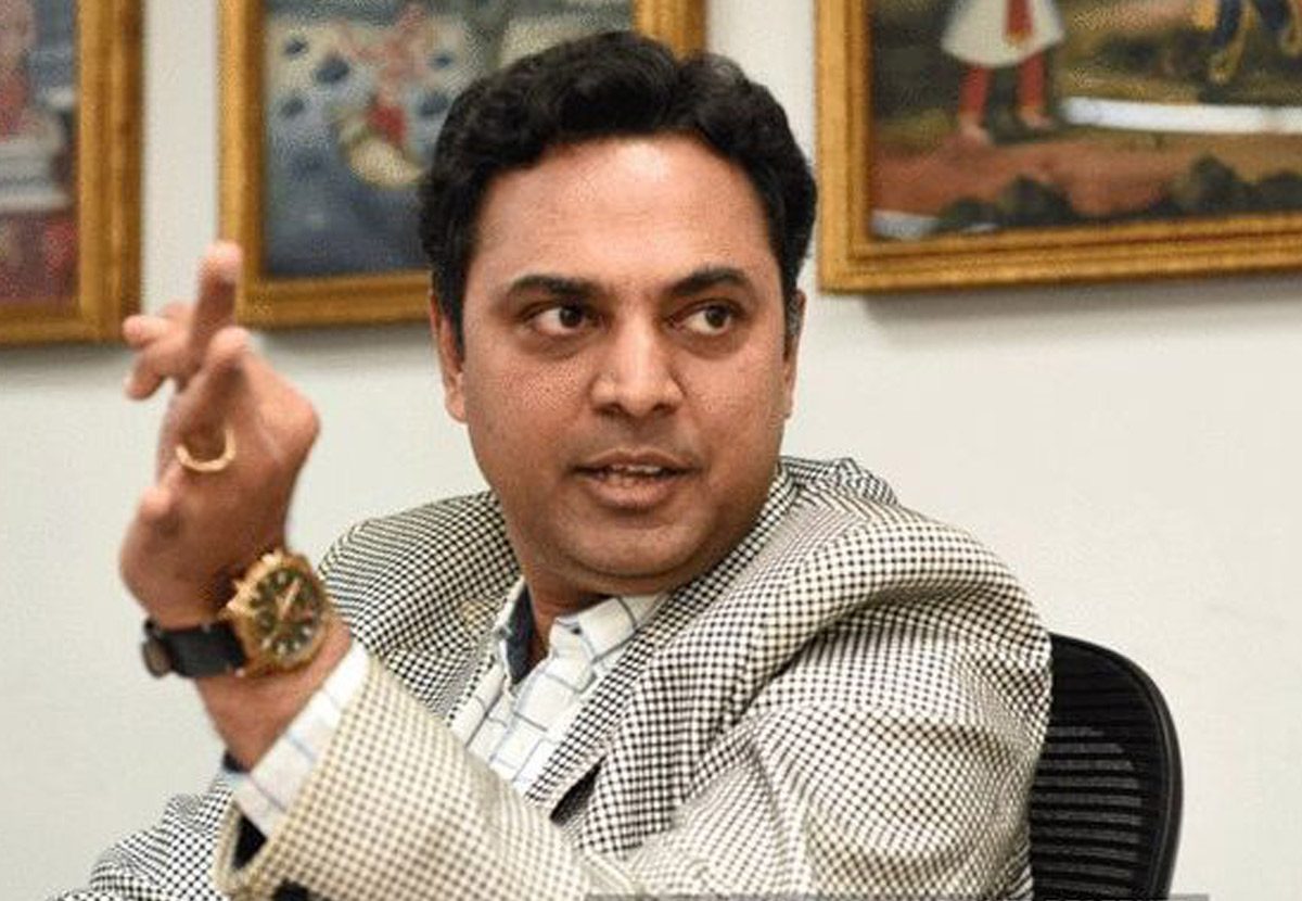 ఎల్ఐసీ లిస్టింగ్‌తోనే రూ.ల‌క్ష కోట్లు.. ఫ‌క్కాగా డిజిన్వెస్ట్‌మెంట్ ల‌క్ష్యం