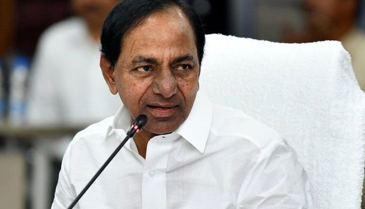 ష‌హీద్ దివ‌స్.. స‌మ‌ర‌యోధుల‌కు సీఎం కేసీఆర్ నివాళి