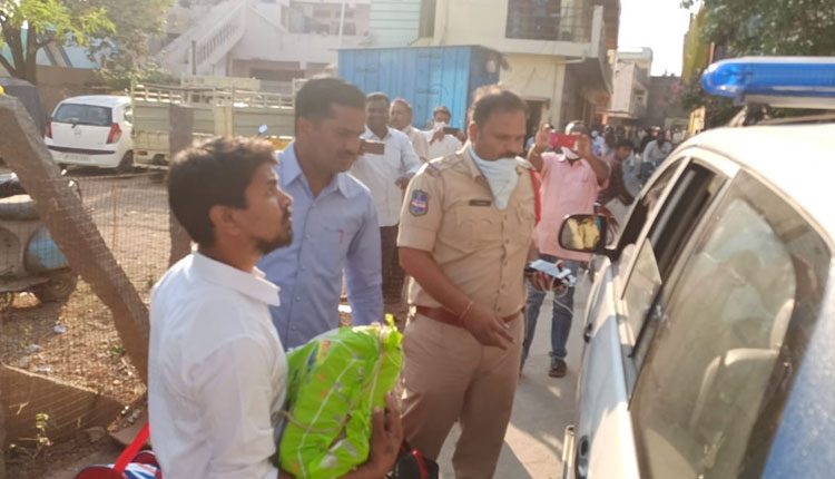 ఆర్‌ఎంపీ ఇంట్లో దొరికిన రూ. 66 లక్షలు సీజ్‌..