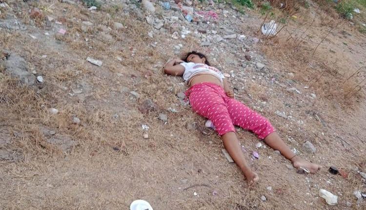 ఇంజినీరింగ్‌ విద్యార్థిని అనుమానాస్పద మృతి