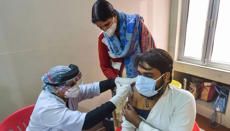 సిరిసిల్లలో మరో రెండు కరోనా టీకా కేంద్రాలు