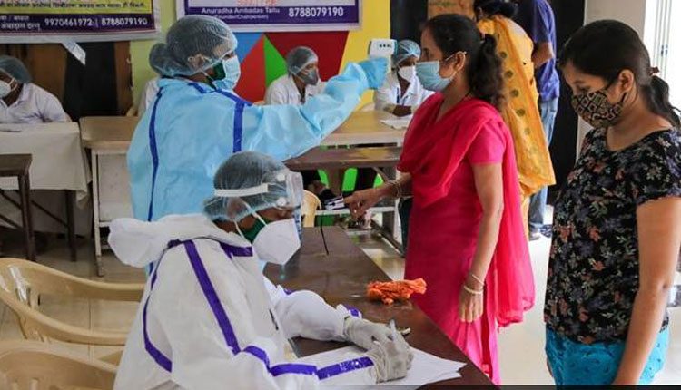 తెలంగాణలో కొత్తగా 421 కరోనా కేసులు