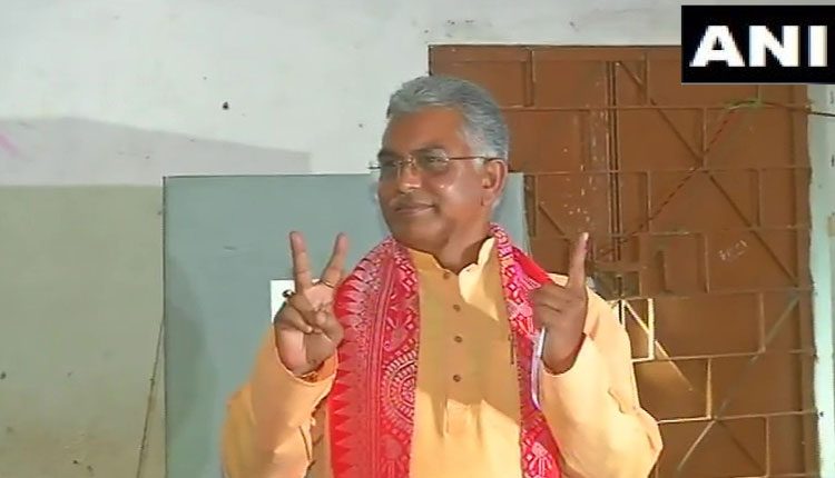 ఓటు హ‌క్కు వినియోగించుకున్న బెంగాల్ బీజేపీ చీఫ్