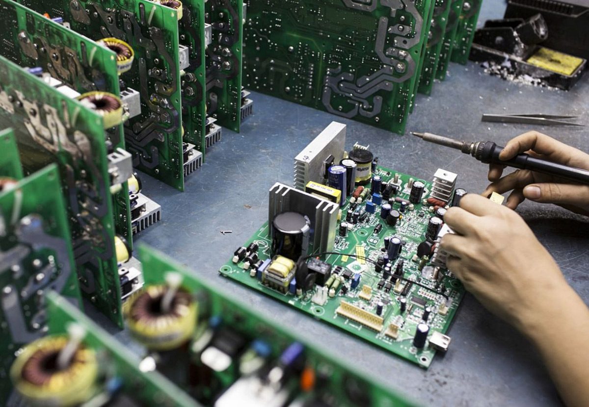 డ్రాగ‌న్‌కు ఎల‌క్ట్రానిక్స్ ఎగుమ‌తుల్లో రికార్డు.. ఎంతంటే?!