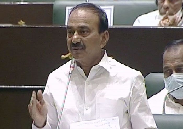 జిల్లా కేంద్రాల్లో డయాగ్నస్టిక్‌ సెంటర్లు: ఈటల