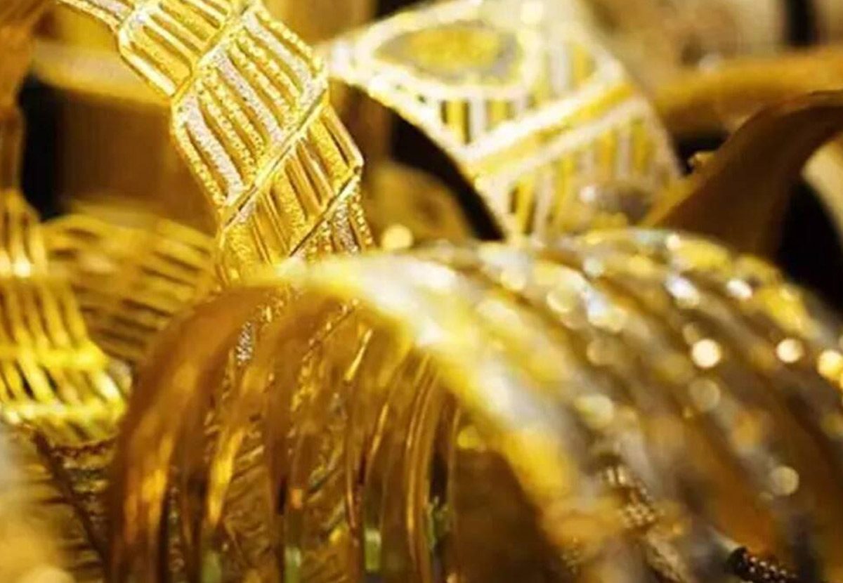 స్వ‌ల్పంగా పెరిగిన బంగారం.. స‌ర్దుబాట‌లో వెండి