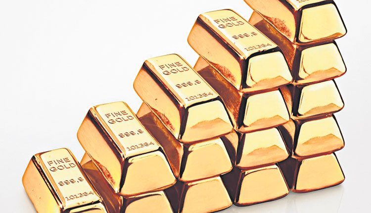 శంషాబాద్‌లో బంగారం పట్టివేత