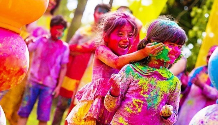సప్త వర్ణాల శోభితం.. వివిధ రాష్ట్రాల్లో హోలీ కేళీ