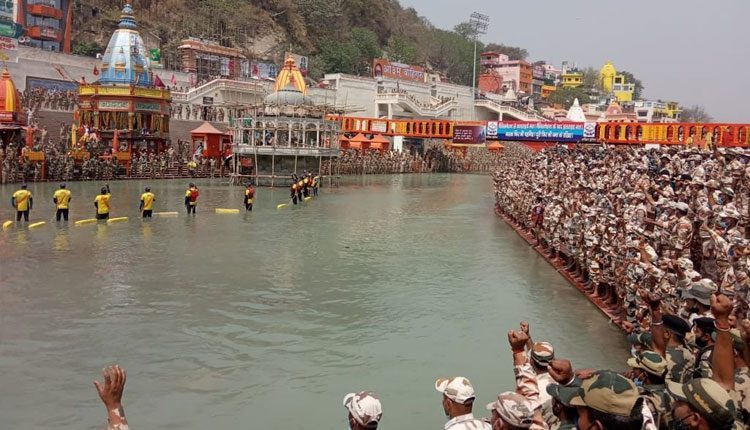 సుర‌క్షితంగా మ‌హాకుంభ్ ఉత్స‌వం.. హ‌రిద్వార్‌లో భ‌ద్ర‌తాబ‌ల‌గాల ప్ర‌తిజ్ఞ