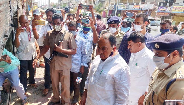 అల్లర్ల వెనుక ఎంత‌టివారున్నా వదిలిపెట్టం : మంత్రి ఇంద్రకరణ్‌ రెడ్డి