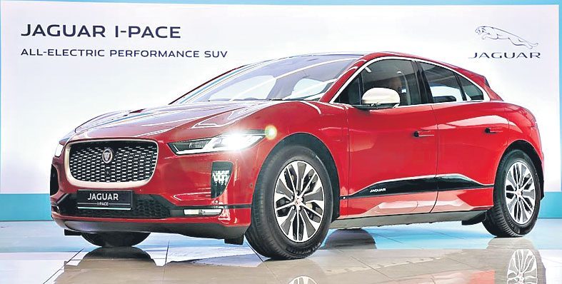 ఐ-పేస్‌ ఈవీతో జాగ్వార్‌ గర్జన