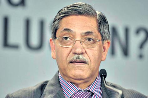 ఆర్బీఐ మాజీ డిప్యూటీ గవర్నర్‌ చక్రవర్తి మృతి