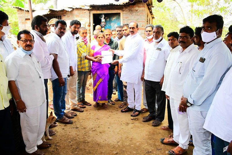 అన్ని వర్గాల సంక్షేమమే ధ్యేయం