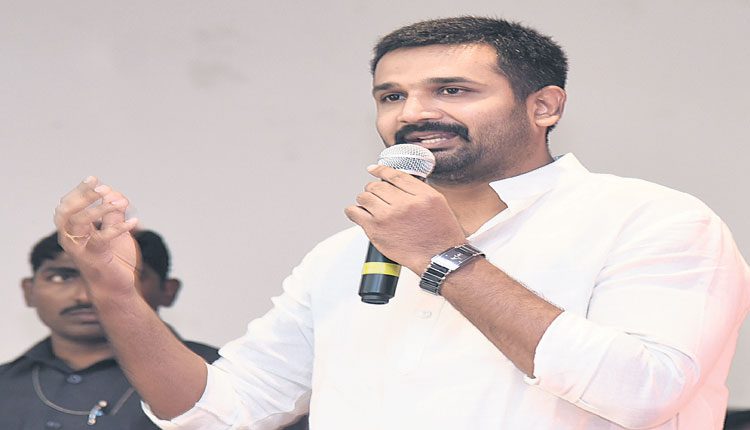 ప్రశ్నించే గొంతుపై బీజేపీ కేసు!