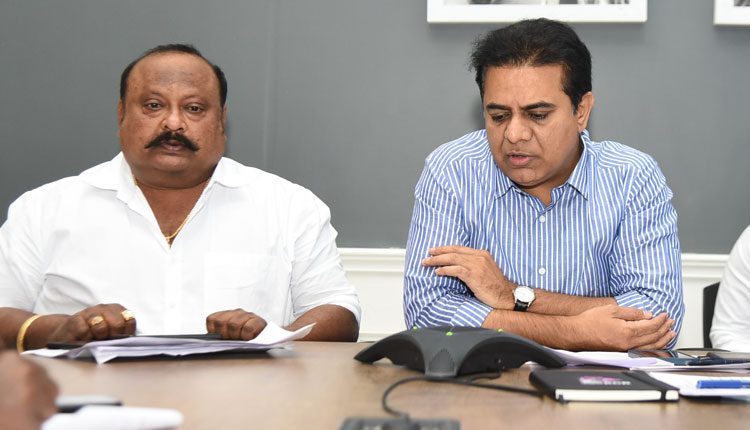 అభివృద్ధి కోసం  ఓటెయ్యాలి