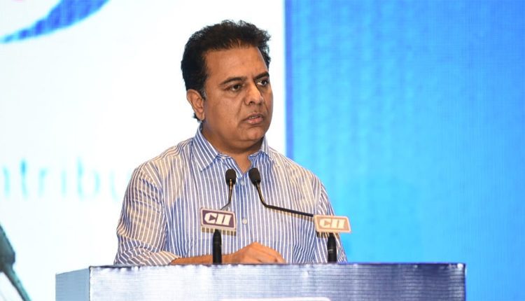 ఎన్నికల రోజును సెలవుదినంగా భావించవద్దు: మంత్రి కేటీఆర్‌