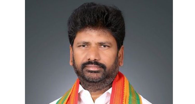 టీఆర్ఎస్‌లోకి బీజేపీ నేత క‌డారి అంజ‌య్య‌?