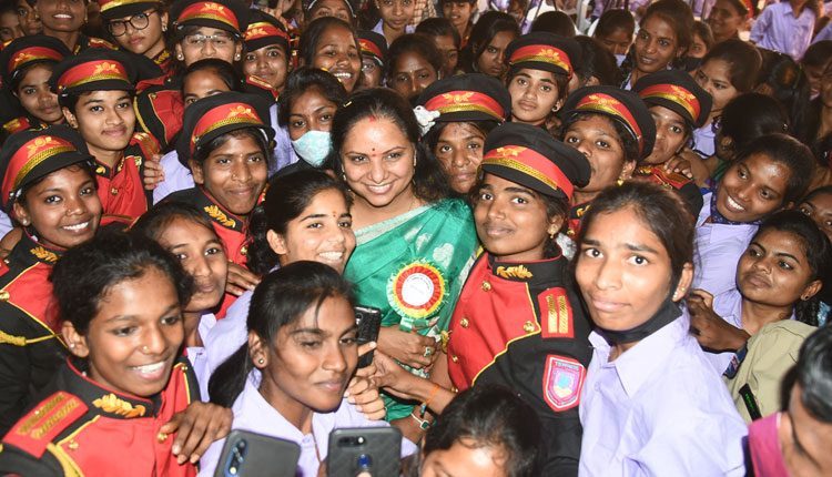 నిజం చెప్పి గెలుద్దాం..!