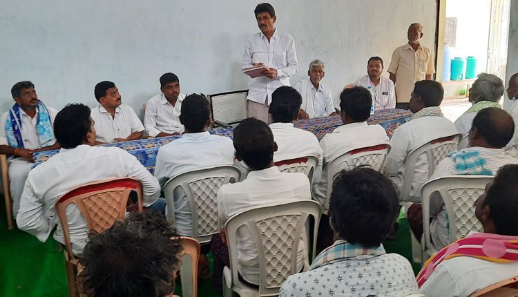 బకాయిలు చెల్లించి కొత్త రుణాలు తీసుకోవాలి