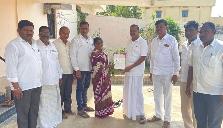 నిరుపేదలకు అండ.. సీఎం సహాయనిధి