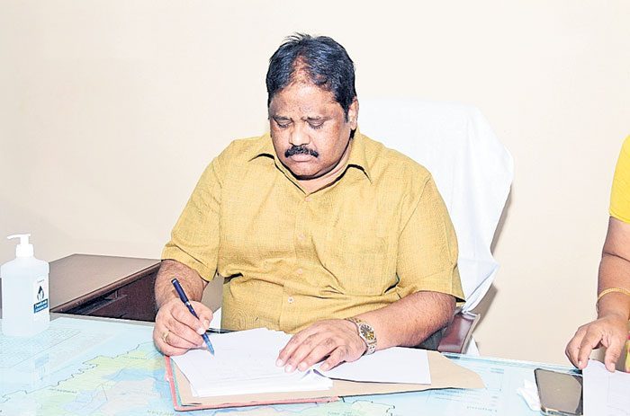 ప్రభుత్వ భూములను పరిరక్షిస్తాం