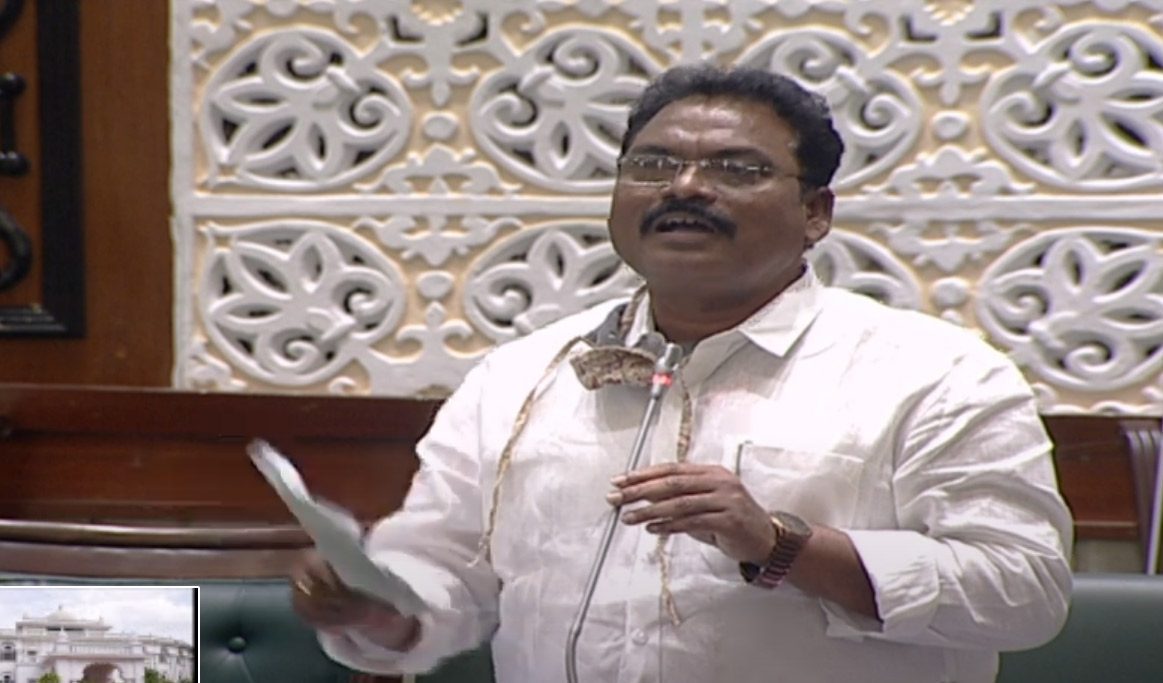 పేద విద్యార్థుల‌కు నాణ్య‌మైన విద్య‌, భోజ‌నం : ఎమ్మెల్యే ర‌విశంక‌ర్